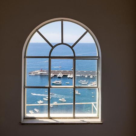 Apartments Amalfi Design Sea View Accessible By 250 Steps Luaran gambar