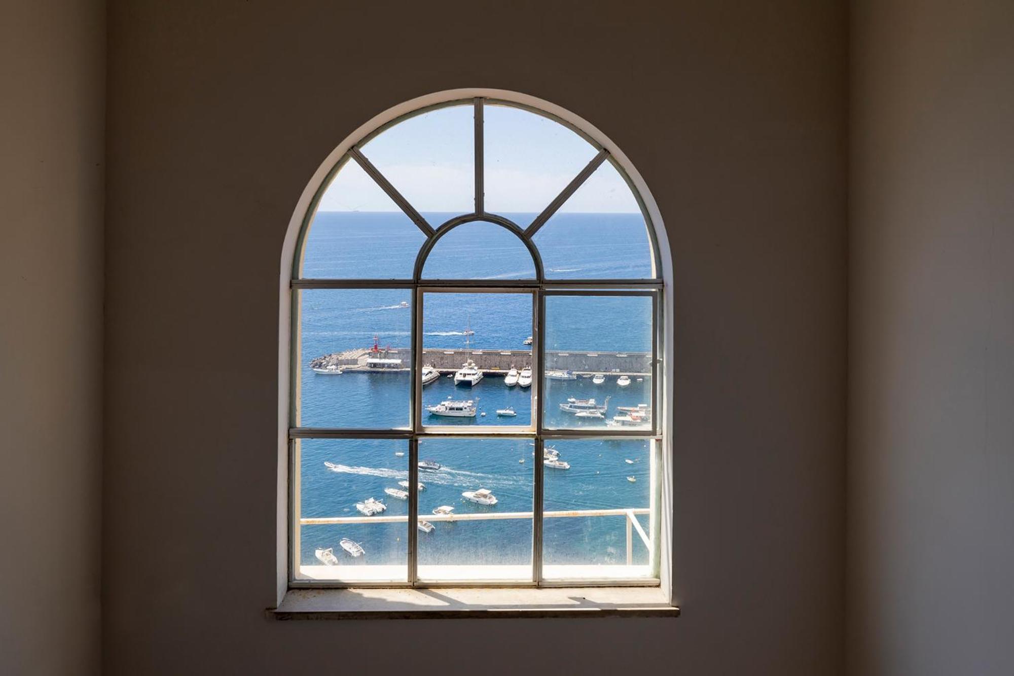 Apartments Amalfi Design Sea View Accessible By 250 Steps Luaran gambar