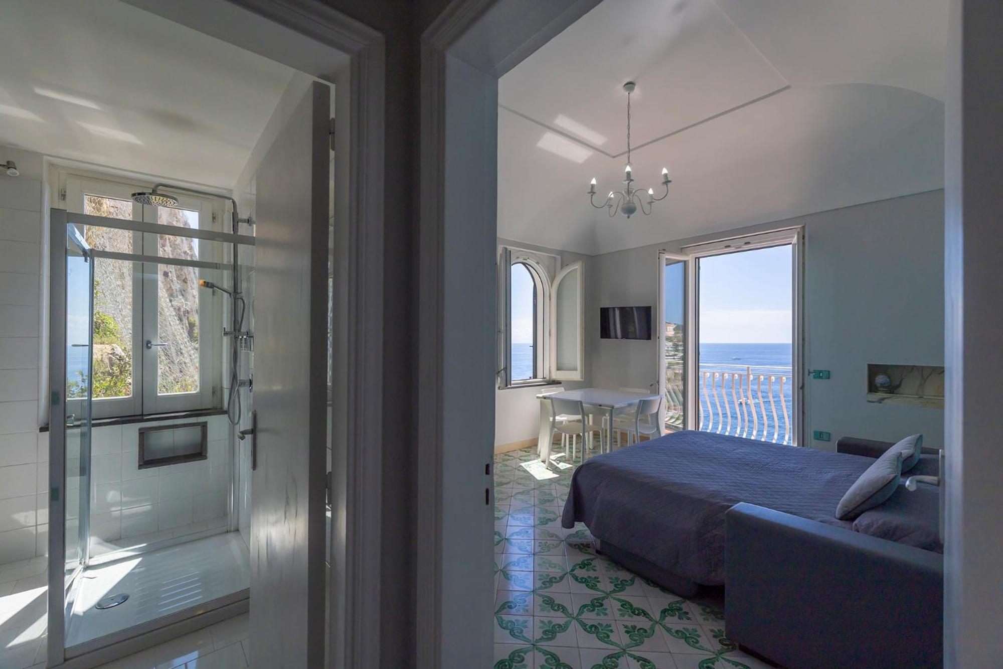 Apartments Amalfi Design Sea View Accessible By 250 Steps Luaran gambar
