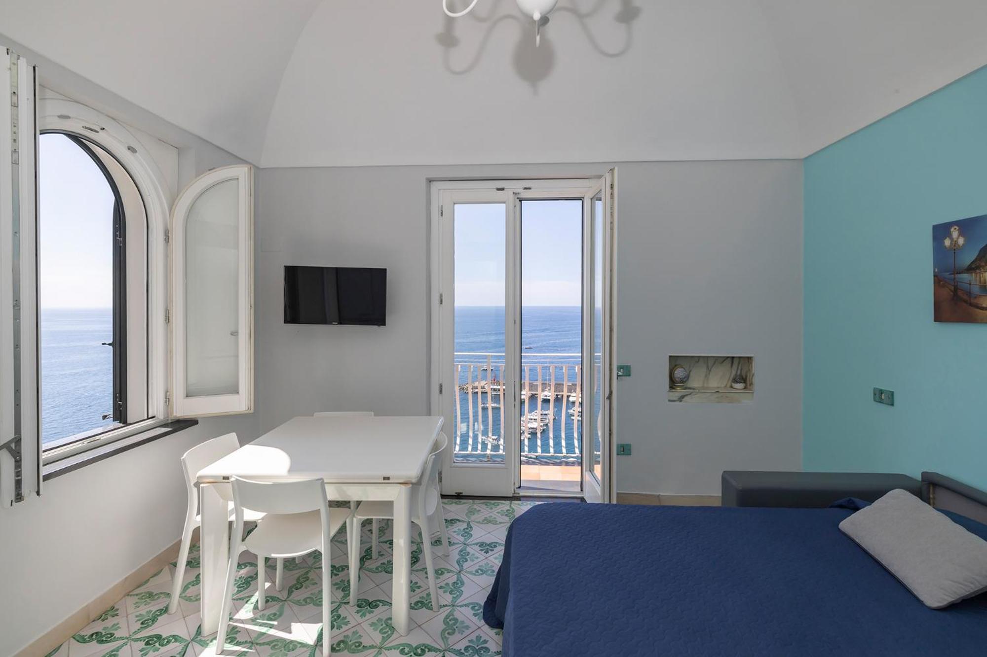 Apartments Amalfi Design Sea View Accessible By 250 Steps Luaran gambar