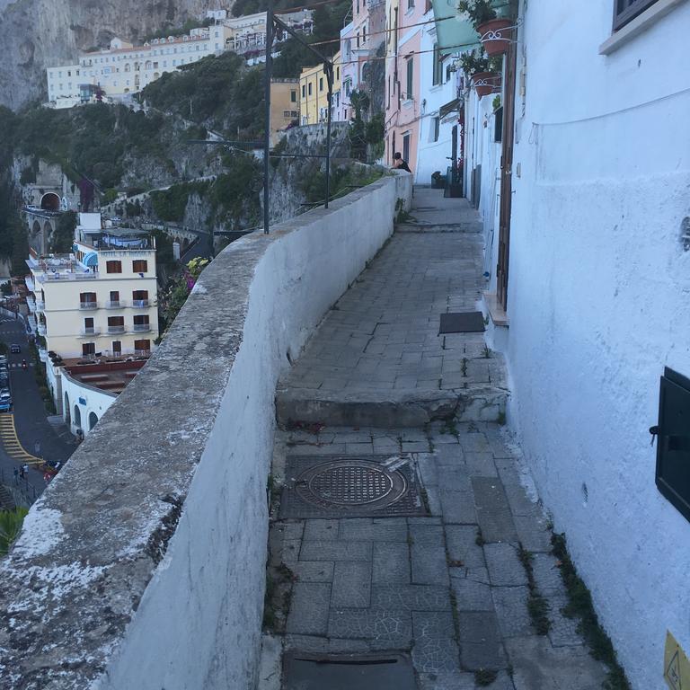 Apartments Amalfi Design Sea View Accessible By 250 Steps Luaran gambar